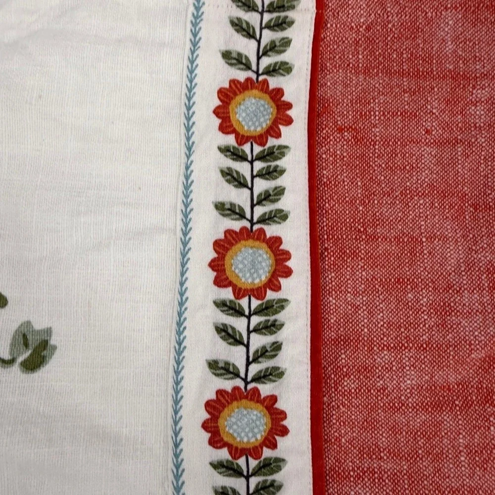 Kay Dee Table Runner Fall Harvest Pumpkin Floral Tassels Pointed Ends Decor